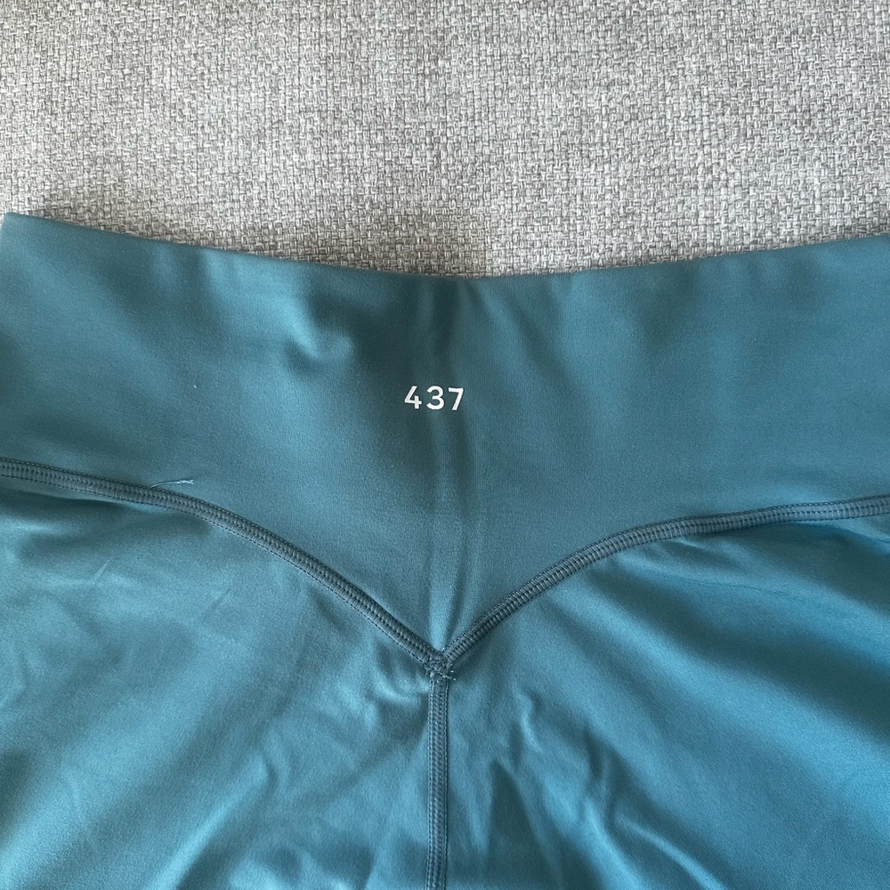 LEGGINGS ONLY 437 collab with Rachael Kirkconnell Topaz - Picture 4 of 6